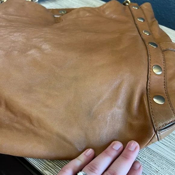 Vintage Michael Kors Tan Leather Shoulder Bag with Gold Accents - Picture 7 of 16
